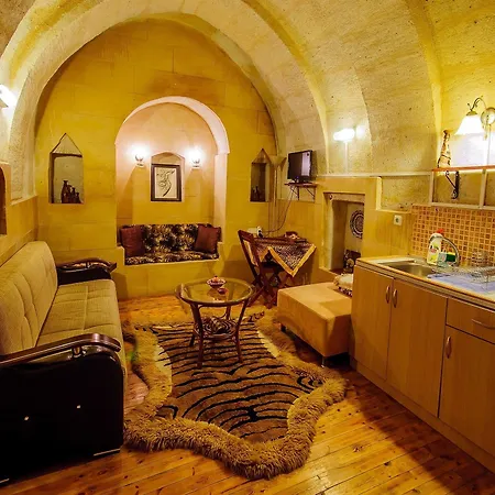 Πανσιόν Adanos