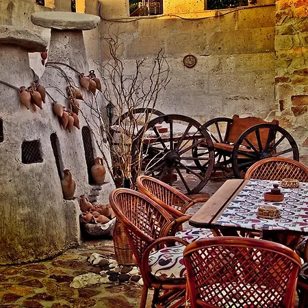 Πανσιόν Adanos 4*