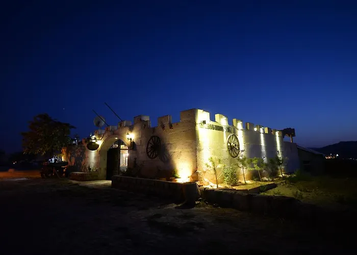 Adanos Guest house 4*