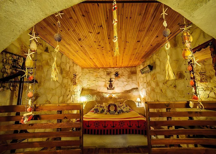 Adanos Guest house 4*