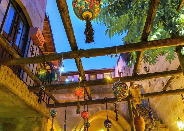 Adanos Πανσιόν