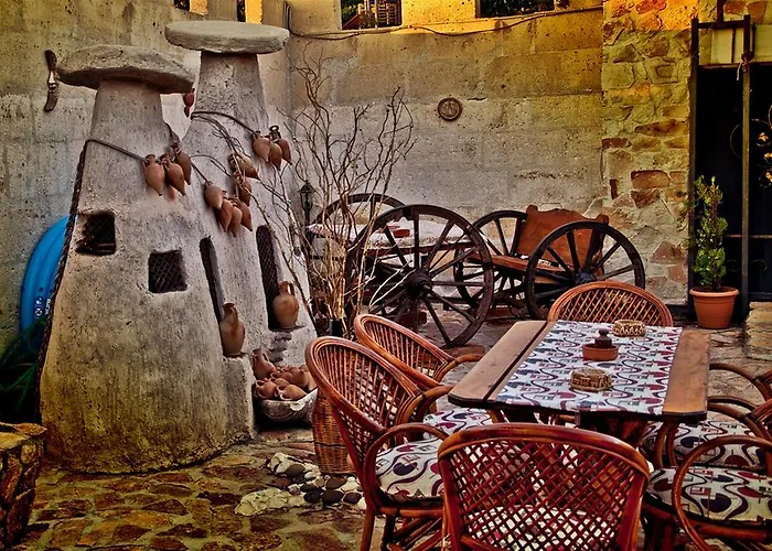 Πανσιόν Adanos 4*