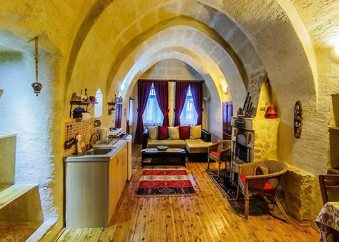 Πανσιόν Adanos